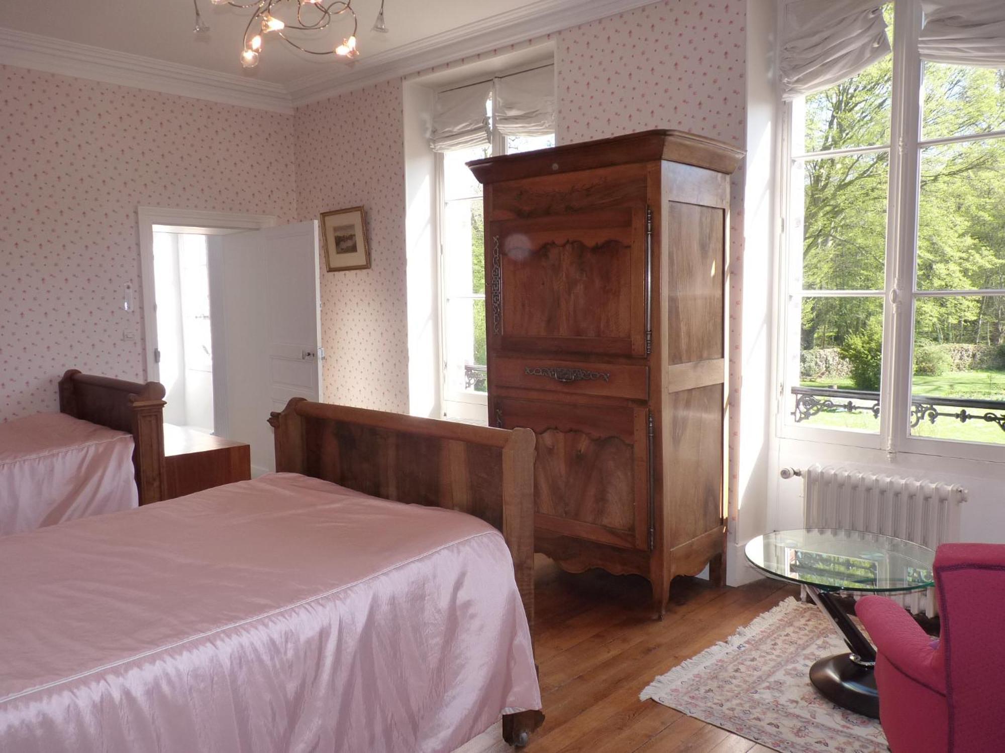 Le Clos Saint Nicolas Château-Renard Rom bilde