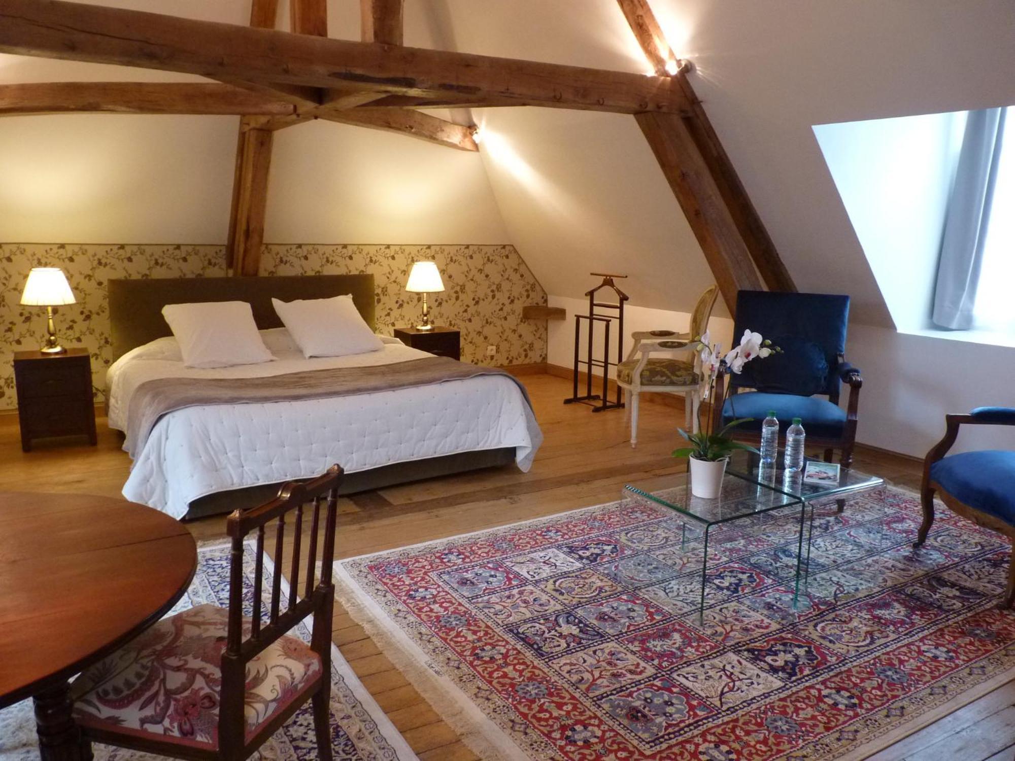 Le Clos Saint Nicolas Château-Renard Rom bilde