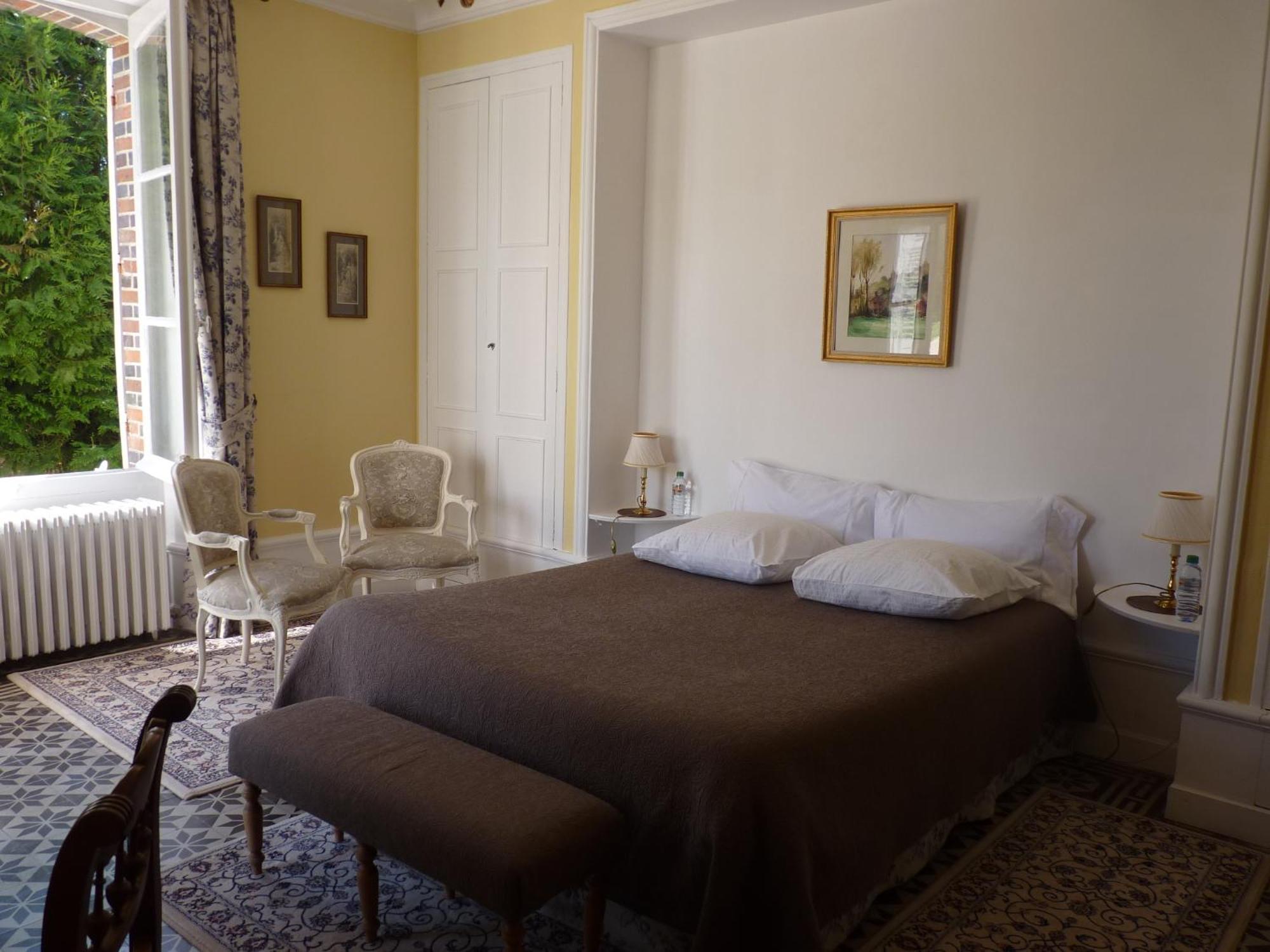 Le Clos Saint Nicolas Château-Renard Rom bilde